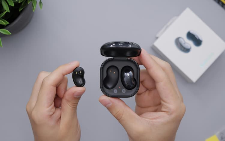 One-Time Builds vs. Ongoing Partnerships: Why the Retainer Model Works